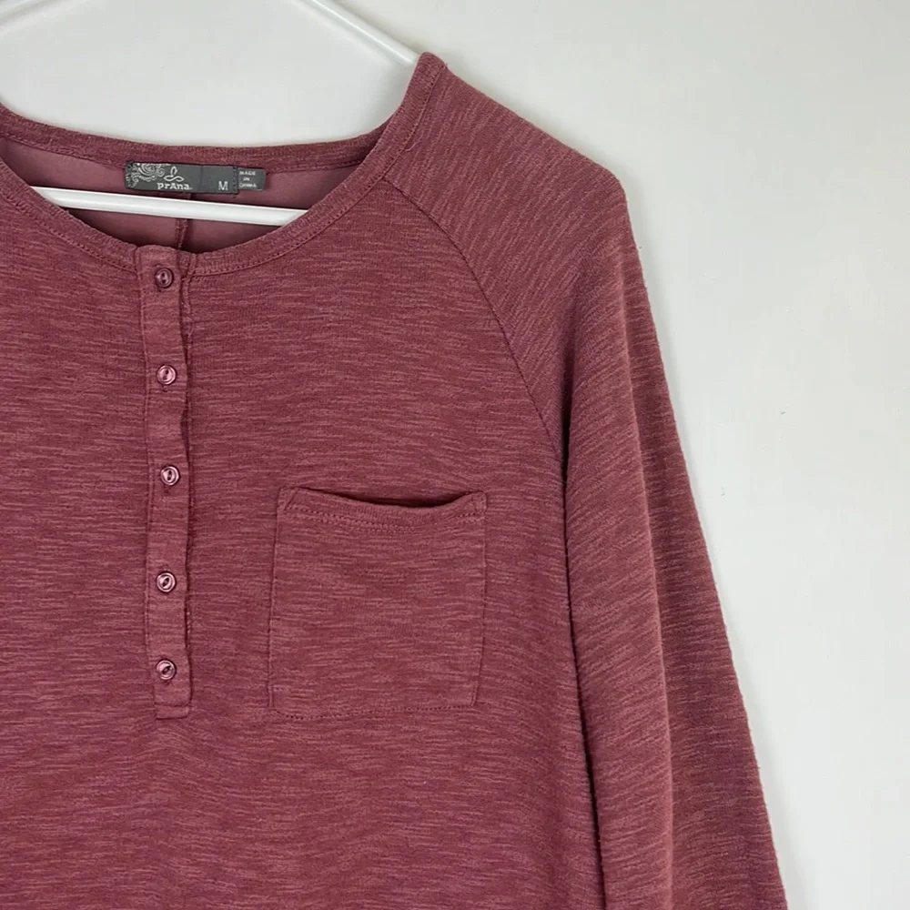 PRANA women’s Hensley Henley brandy red organic cotton long sleeve top M - Picture 8 of 10